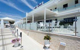 Li Pali Hotel & Restaurant